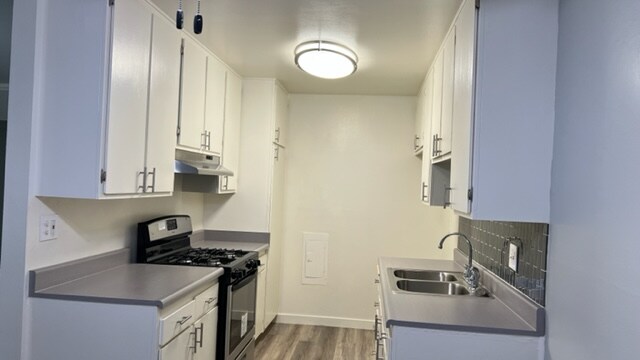 Foto del edificio - 8834 Topanga Canyon Blvd