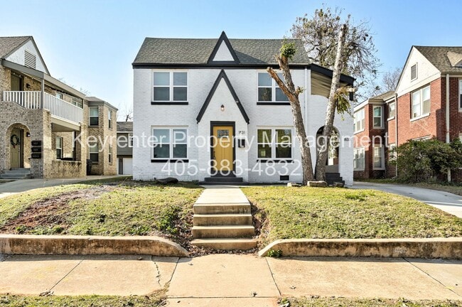 Photo - N Gatewood Ave Duplex Apartment