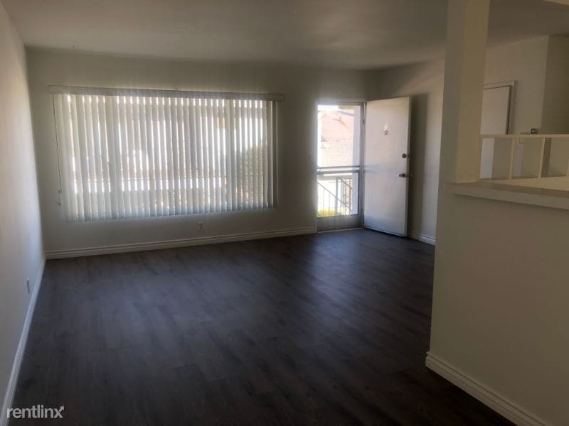 Primary Photo - 2 br, 1 bath Apartment - 521 N Marguerita Ave