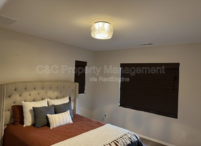 Building Photo - 4860 Ballast Ln