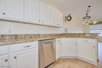 Building Photo - 14571 Grande Cay Cir