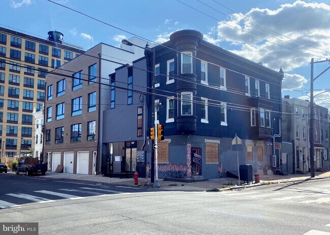 Building Photo - 2066 N 2nd St