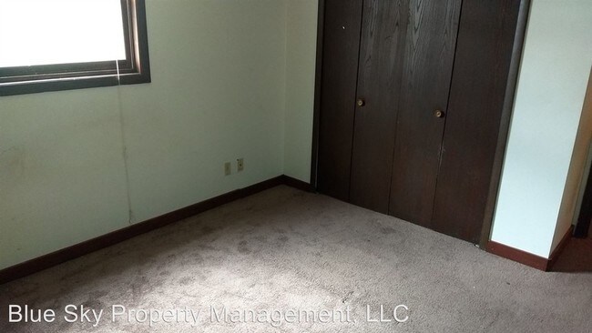 Foto del edificio - 4712 N Sussex Rd