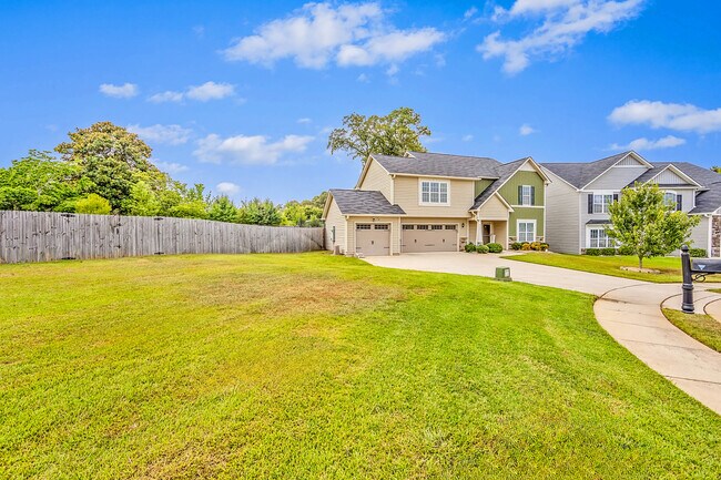Foto del edificio - 5606 Pleasant Run Rd