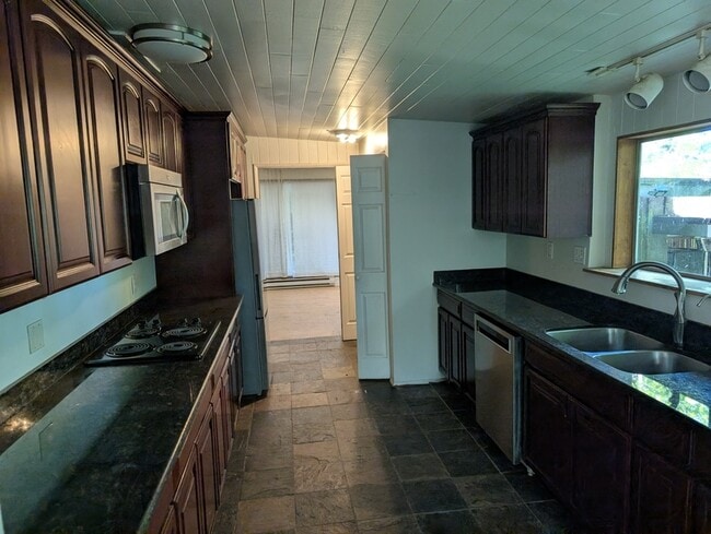 Foto del edificio - 4116 165th Pl SE