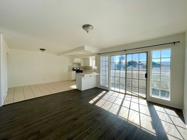 Building Photo - Spacious 4 Bed 3 Bath available in San Pedro!