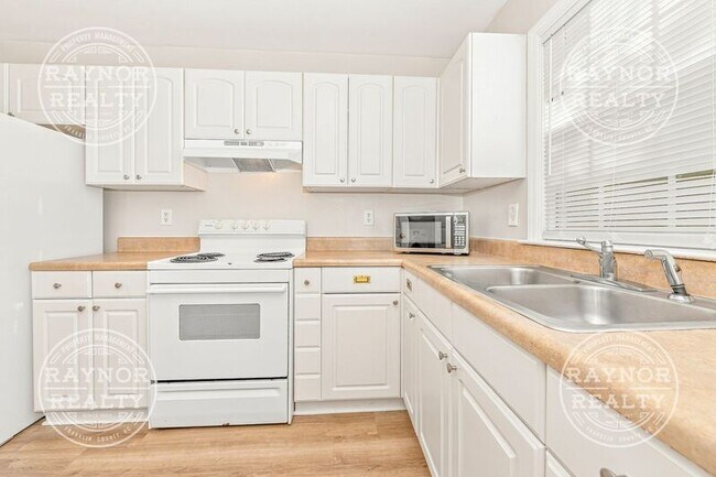 Foto del edificio - 2102 W Knox St