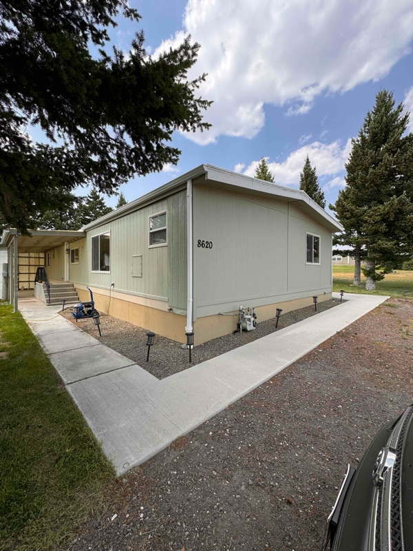 Building Photo - 8620 Applegate Dr