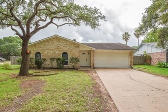 Building Photo - 4631 Lochshin Dr