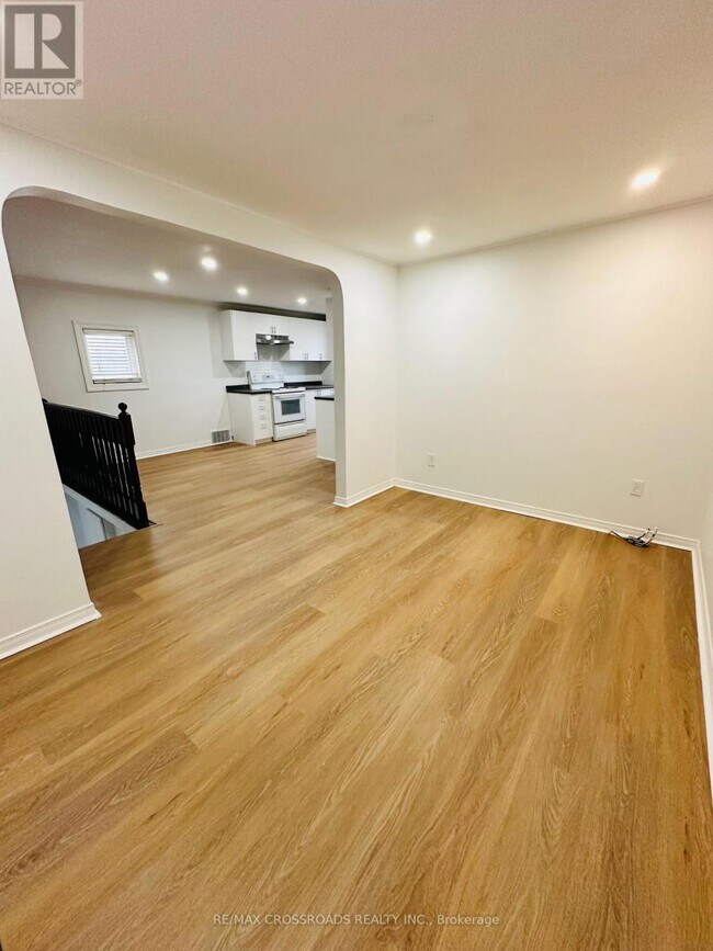 Building Photo - 1405 Woodbine Ave