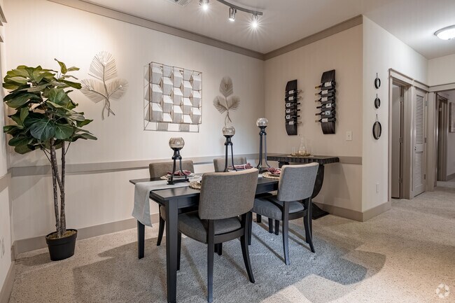 2 habitaciones, 2 baños, 1195 pies cuadrados, área de comedor - Avonlea Tributary