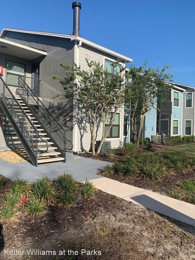 Foto principal - 2 br, 2 bath House - 3724 Idlebrook Circle...