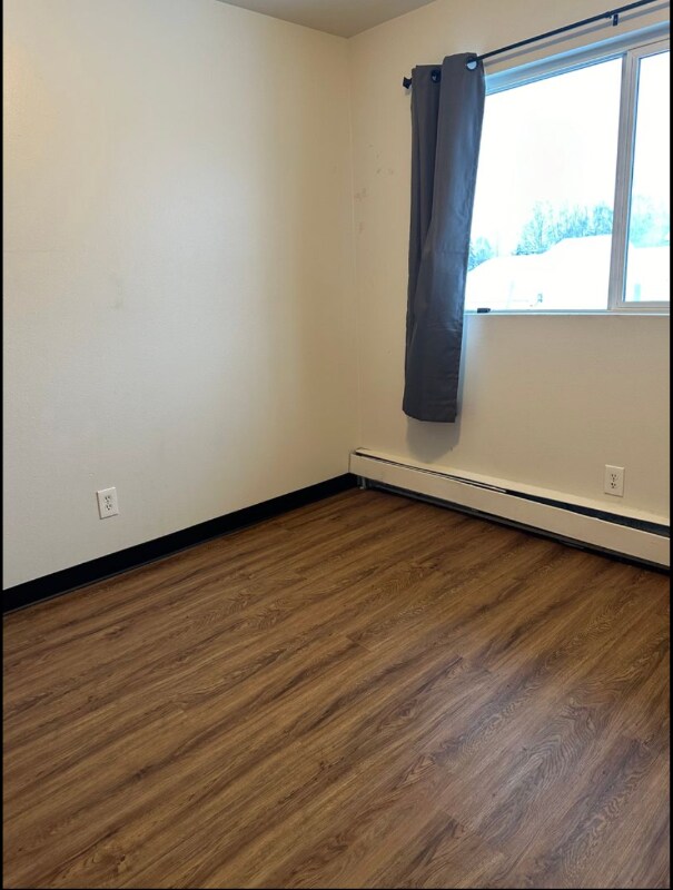 Foto principal - 5180 Taku Dr