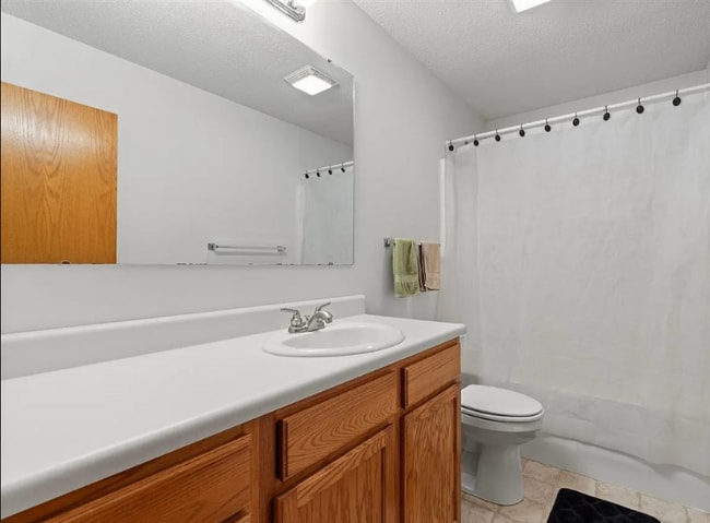 Building Photo - 544 Sicily Ct