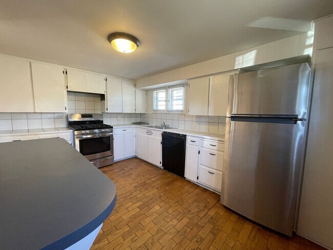 Foto del edificio - Adorable 2BR Carriage House Minutes from D...