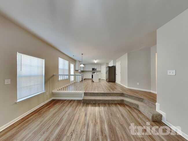 Foto del edificio - 303 Glennallen Rd