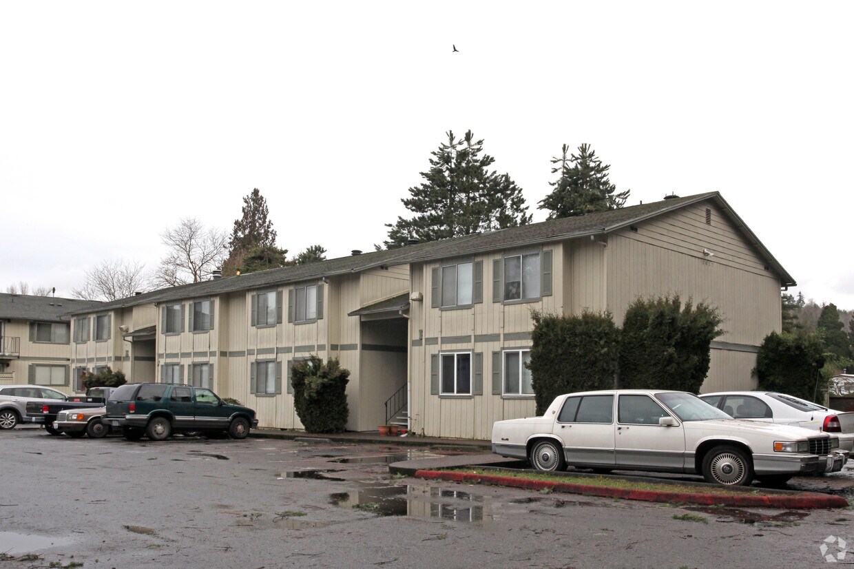 Maple Lane Court Apartments 1601 Maple Ln Kent WA Apartments com Maple Lane Court Apartments 1601 Maple Ln Kent WA Apartments com