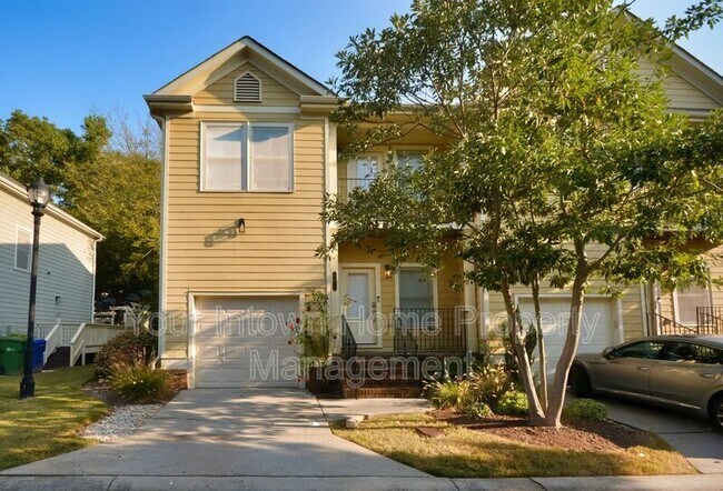 Foto del edificio - 652 Irwin St NE