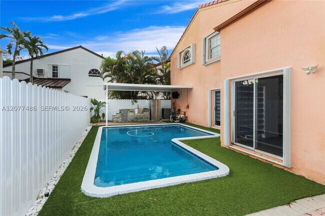 Building Photo - 11273 SW 158th Ave