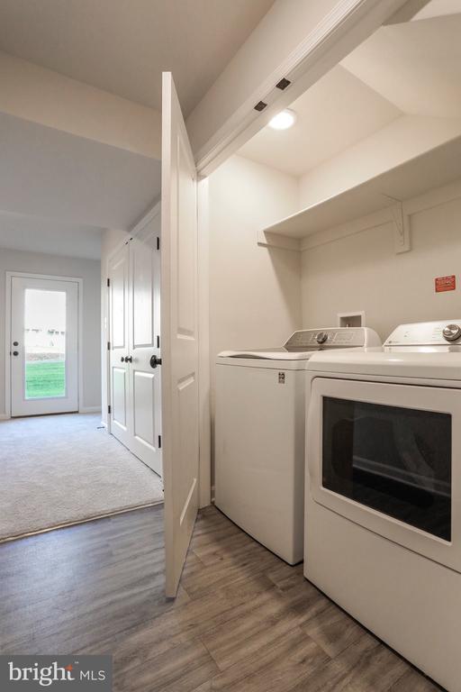 Building Photo - 62 Thrower Rd