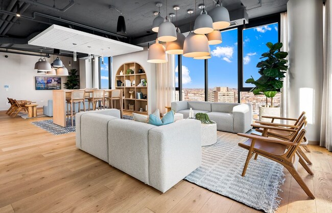 Foto del edificio - 2044 W Harrison St