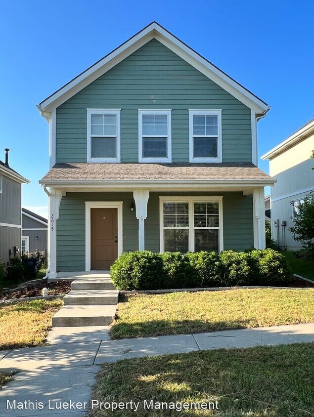 3 br, 2.5 bath House 2615 Valentine Ln House Rental in Junction