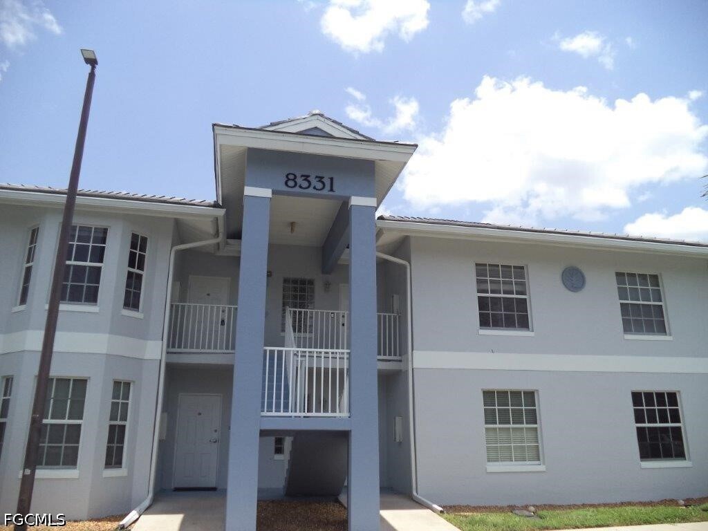 Foto del edificio - 8546 Bernwood Cove Loop