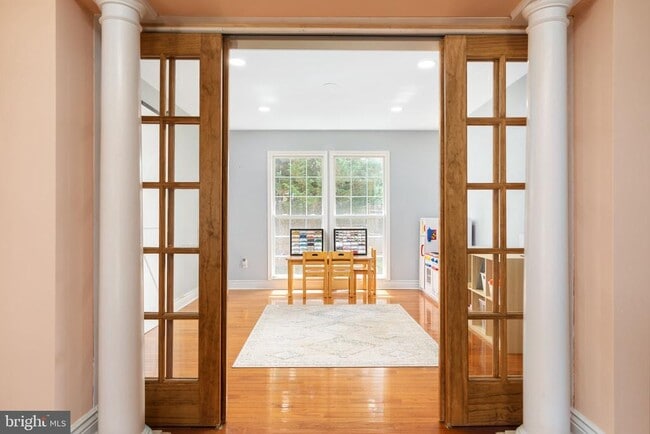 Foto del edificio - 7255 Chestnut Ct