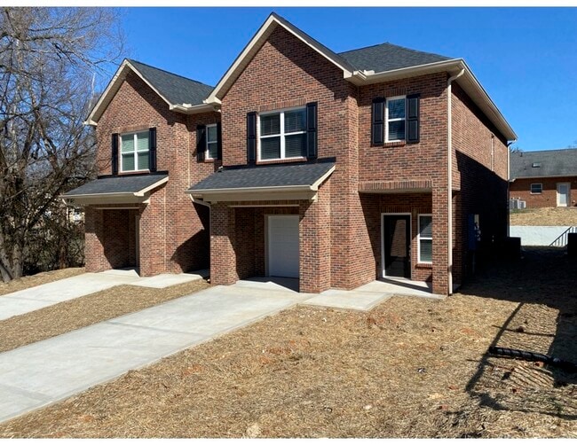 1340 Gatewood Ln, Knoxville, TN 37919 Townhome Rentals in Knoxville