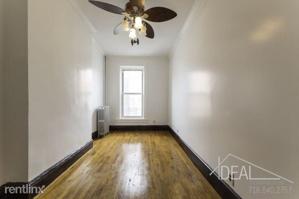 Building Photo - 618 Bergen St