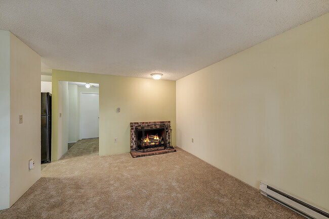 Building Photo - South Everett one bed one bath condo