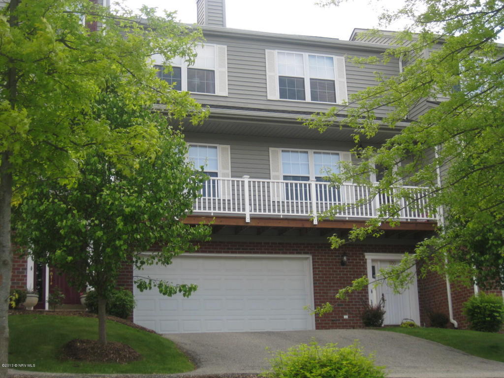 600 Oaktree Blvd Christiansburg Va 24073 Townhouse For Rent In Christiansburg Va Apartments Com