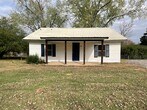 Primary Photo - 1208 Helberg Ln