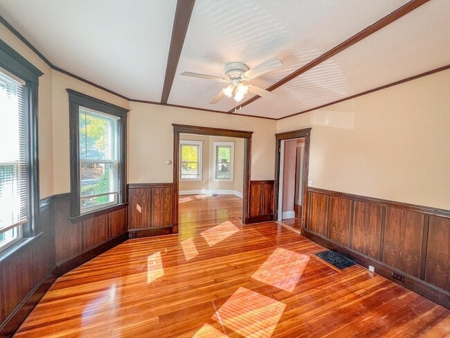 Foto del edificio - 263 Waverley St