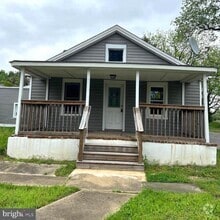 Building Photo - 504 New Freedom Rd