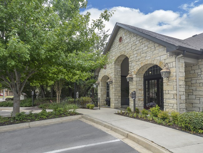 Foto del edificio - Boulder Creek Apartments