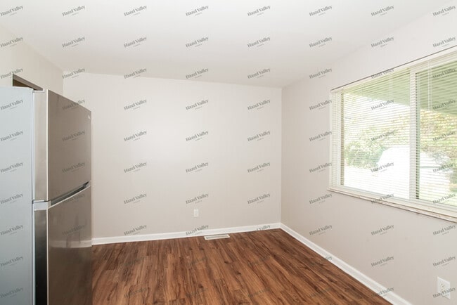 Foto del edificio - 1934 Windmill Way