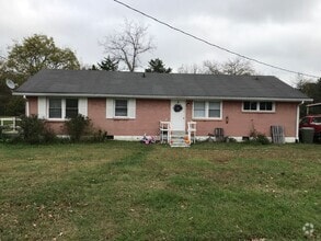 Building Photo - 719 Kent Dr