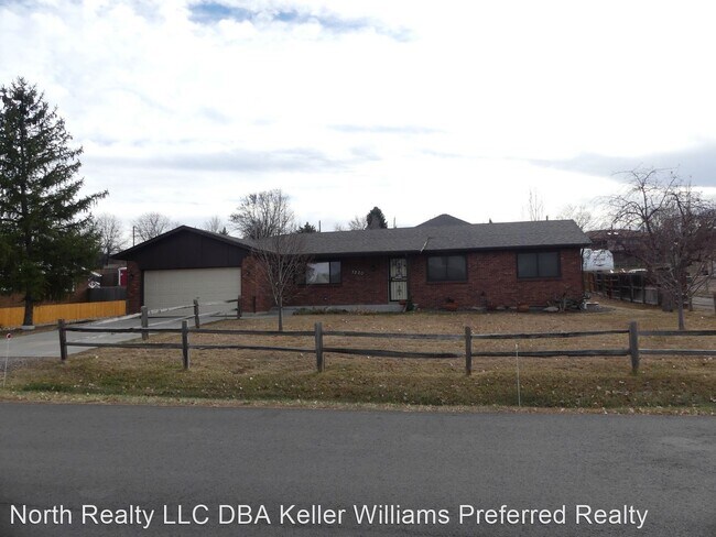 Foto del edificio - 4 br, 4 bath House - 7320 W. 95th Ave.