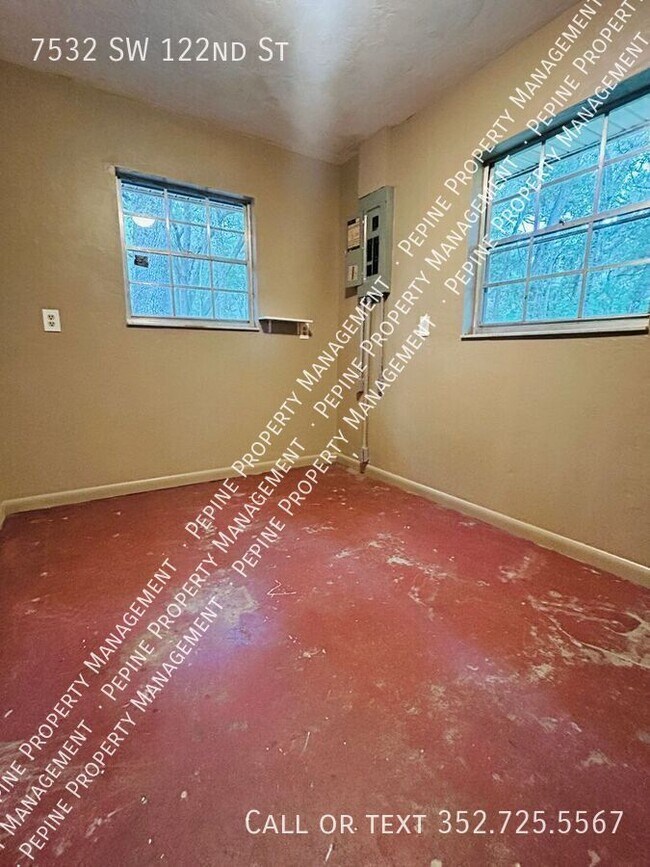 Building Photo - 7532 SW 122nd St
