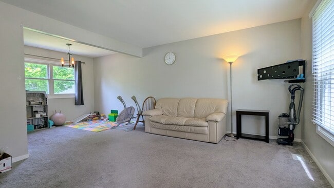Building Photo - 1719 Butler Ct