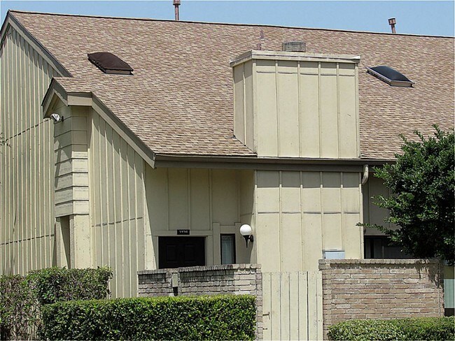 Foto del edificio - 3126 Windchase Blvd