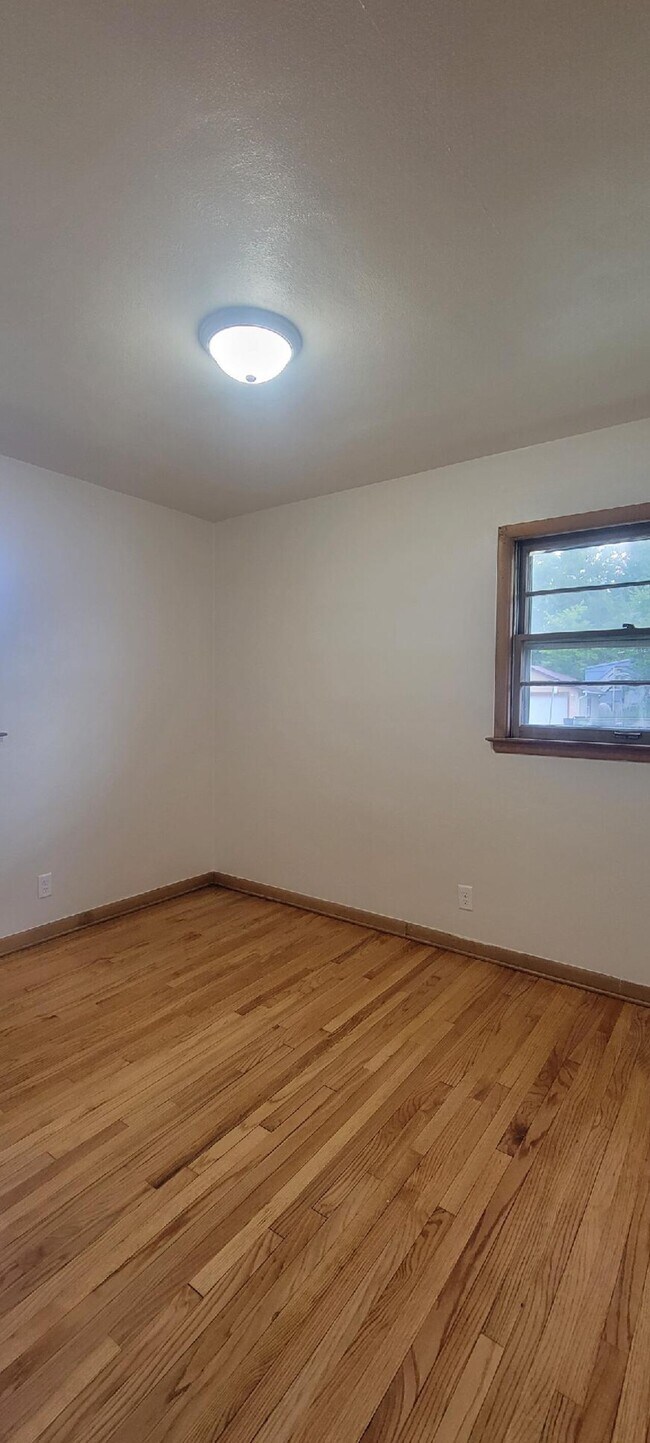 Foto del edificio - 2242-2244 7th st.