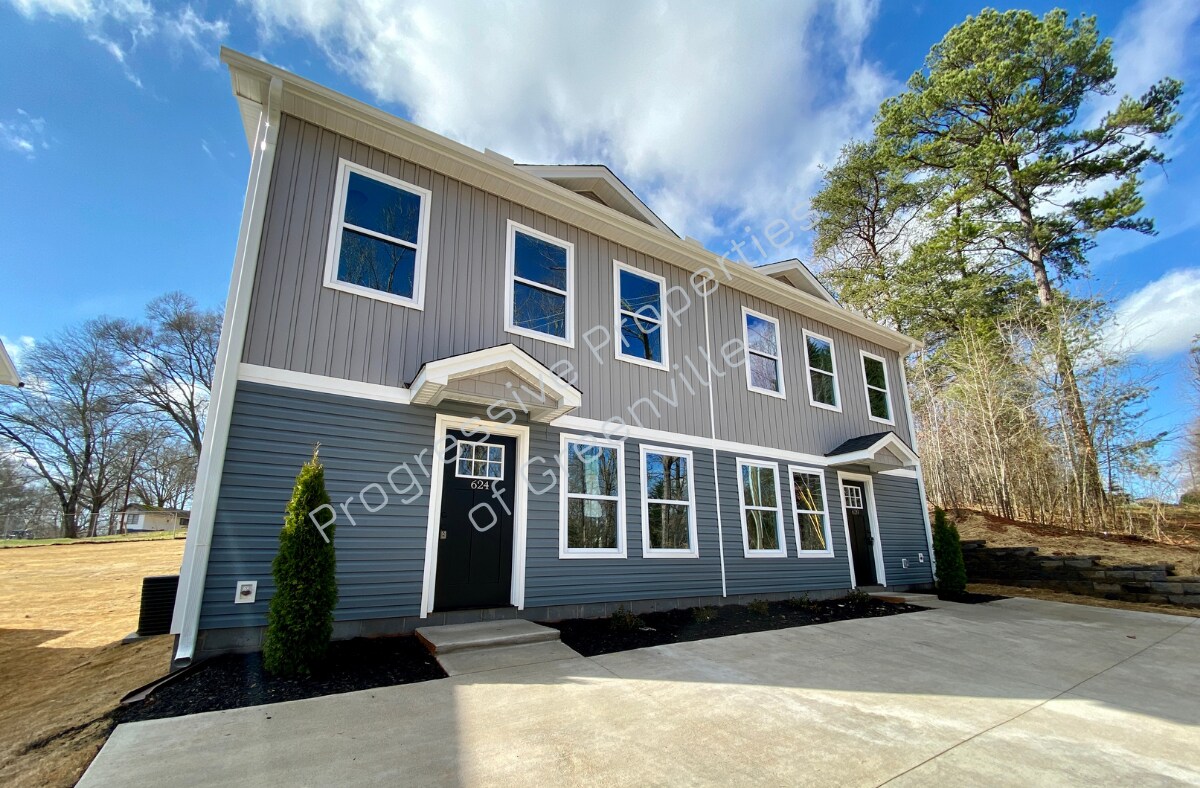 620 Tanner Rd, Taylors, SC 29687 Townhome Rentals in Taylors SC