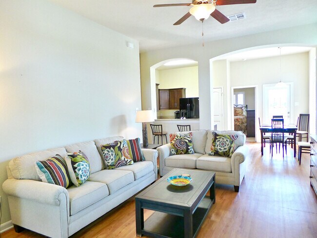 Foto del edificio - 1002 Venice Dr