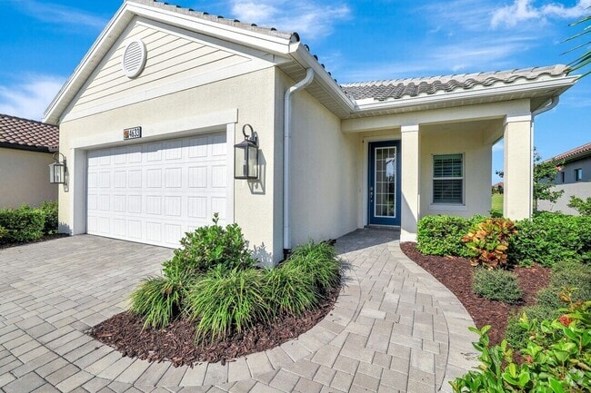 Building Photo - 4633 Centaurus Cir