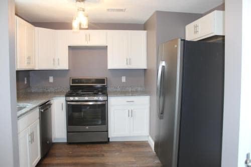 Primary Photo - 659 Price St