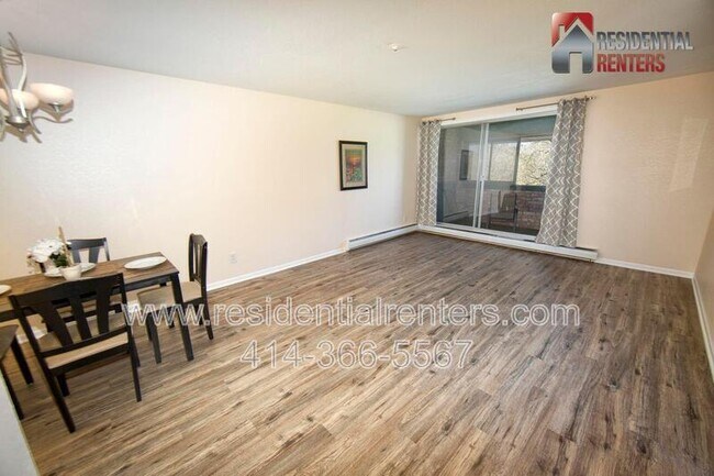 Foto del edificio - 4000 W Rivers Edge Cir