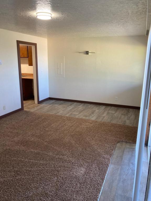 Foto del edificio - 64735 Wygant Rd