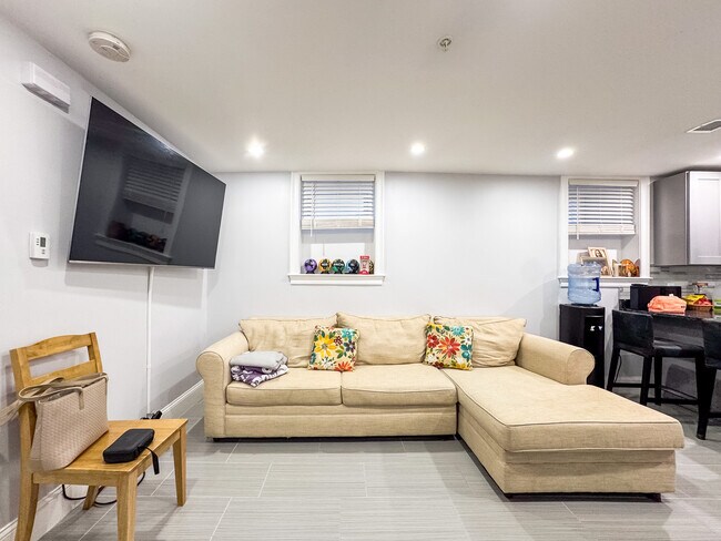 Foto del edificio - 62 Hecla St